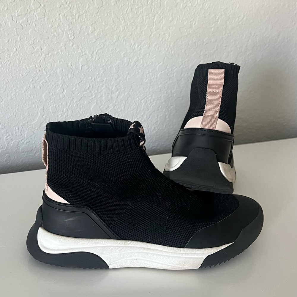 Zara light boots